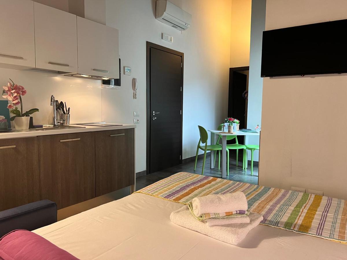 Bnbook Residence Matteotti 노바라 외부 사진