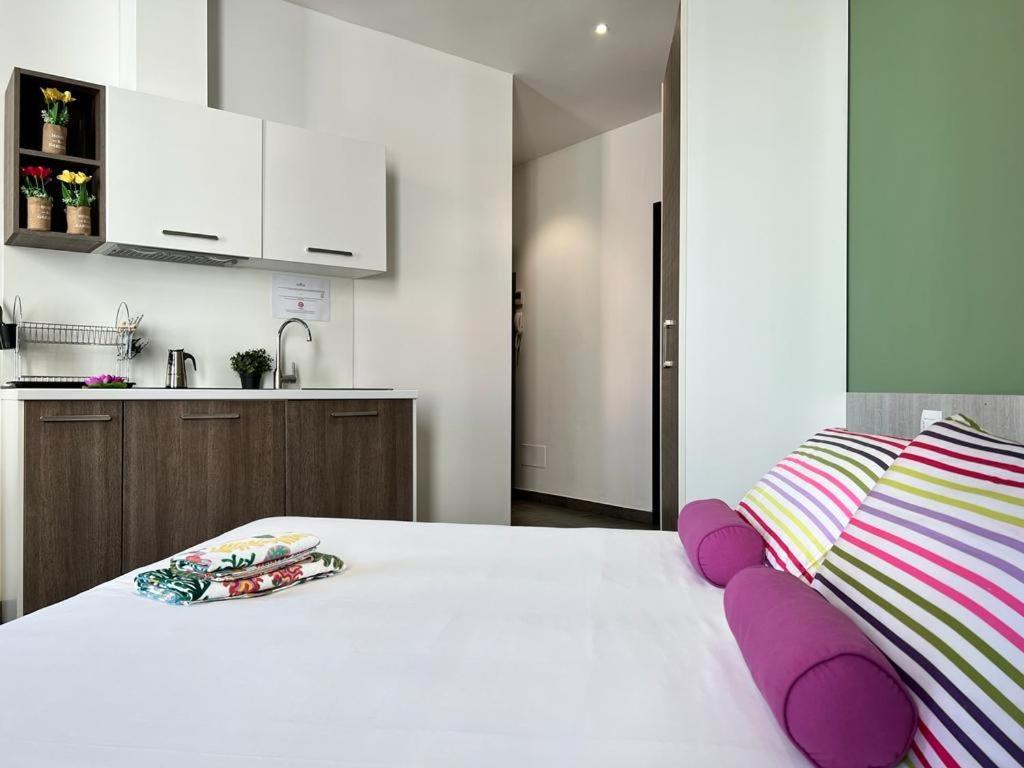 Bnbook Residence Matteotti 노바라 외부 사진
